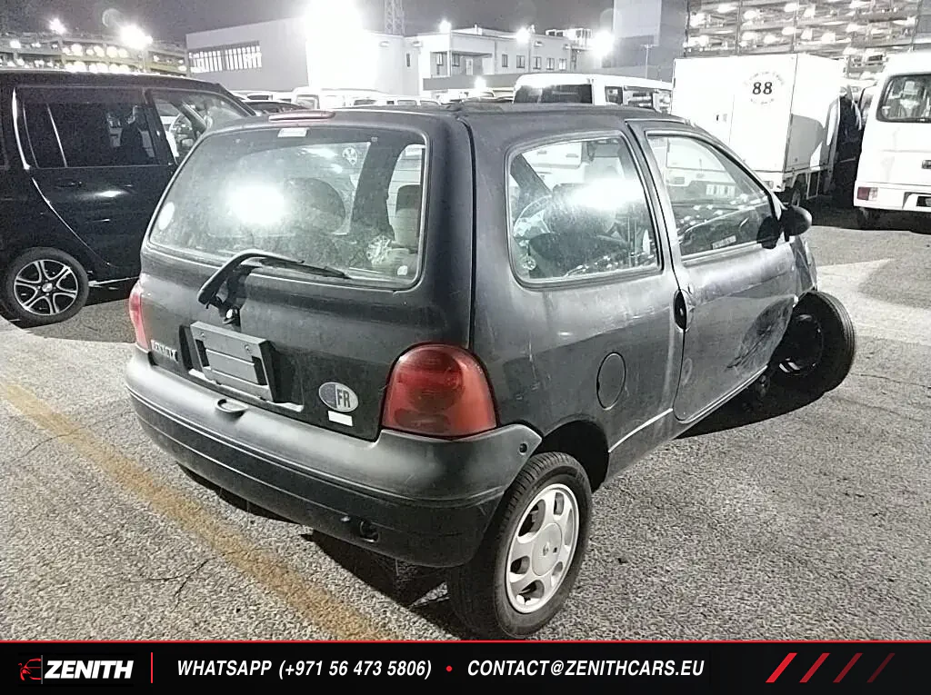 Vehicle thumbnail 5