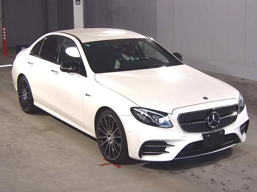 MERCEDES-AMG E-CLASS