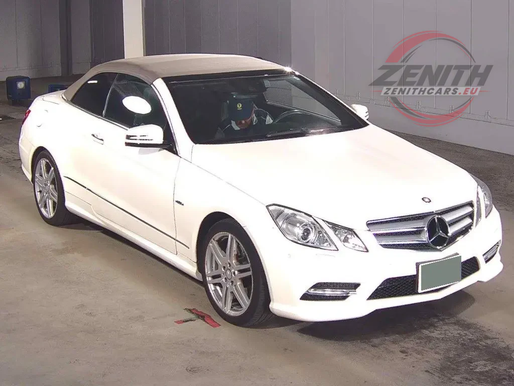 MERCEDES-BENZ E-CLASS