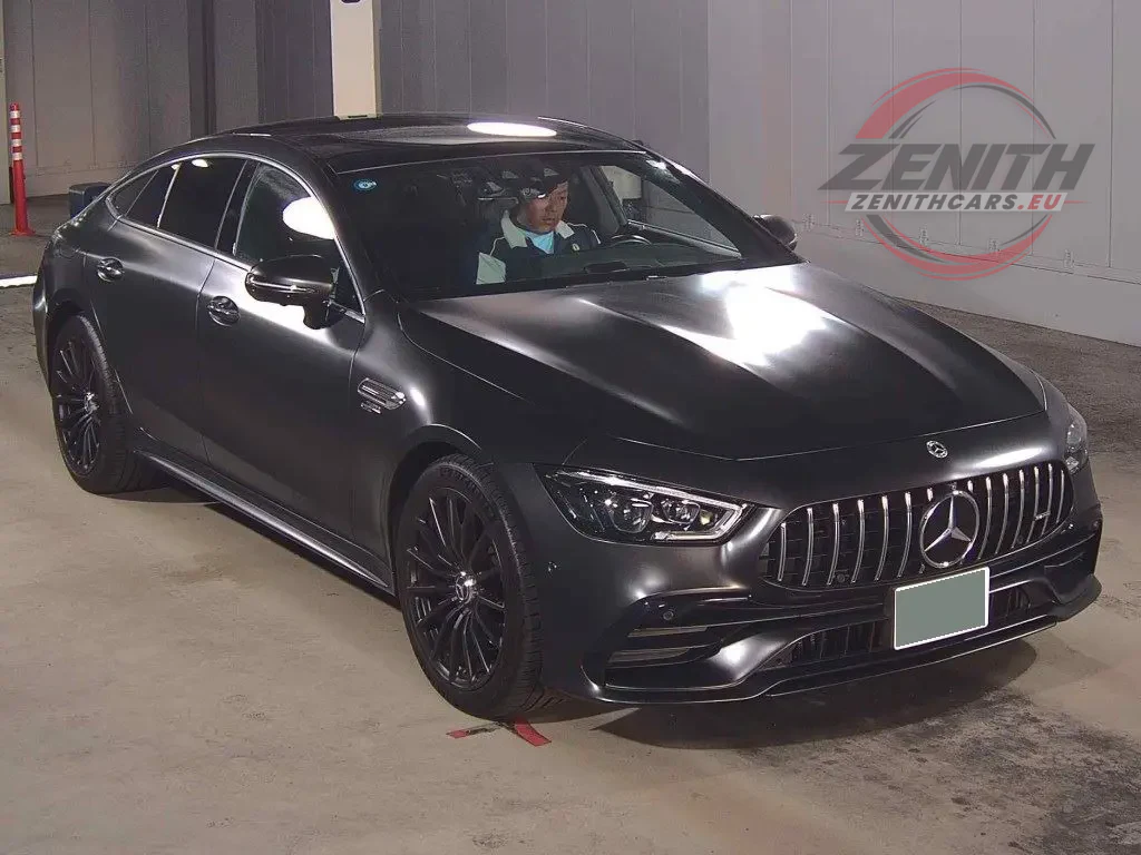 MERCEDES-AMG GT