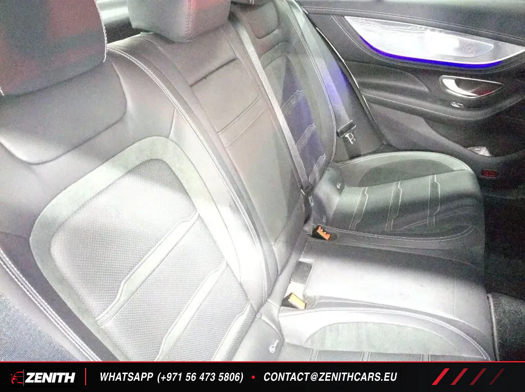 Vehicle thumbnail 6